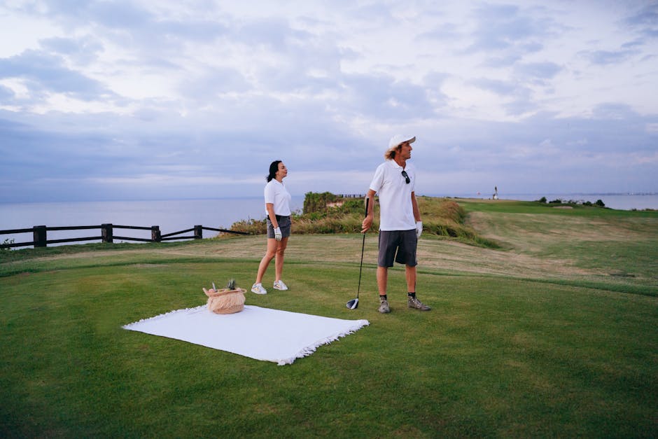 Best Golf Towels: How to Choose the Right Material, Size & Attachment