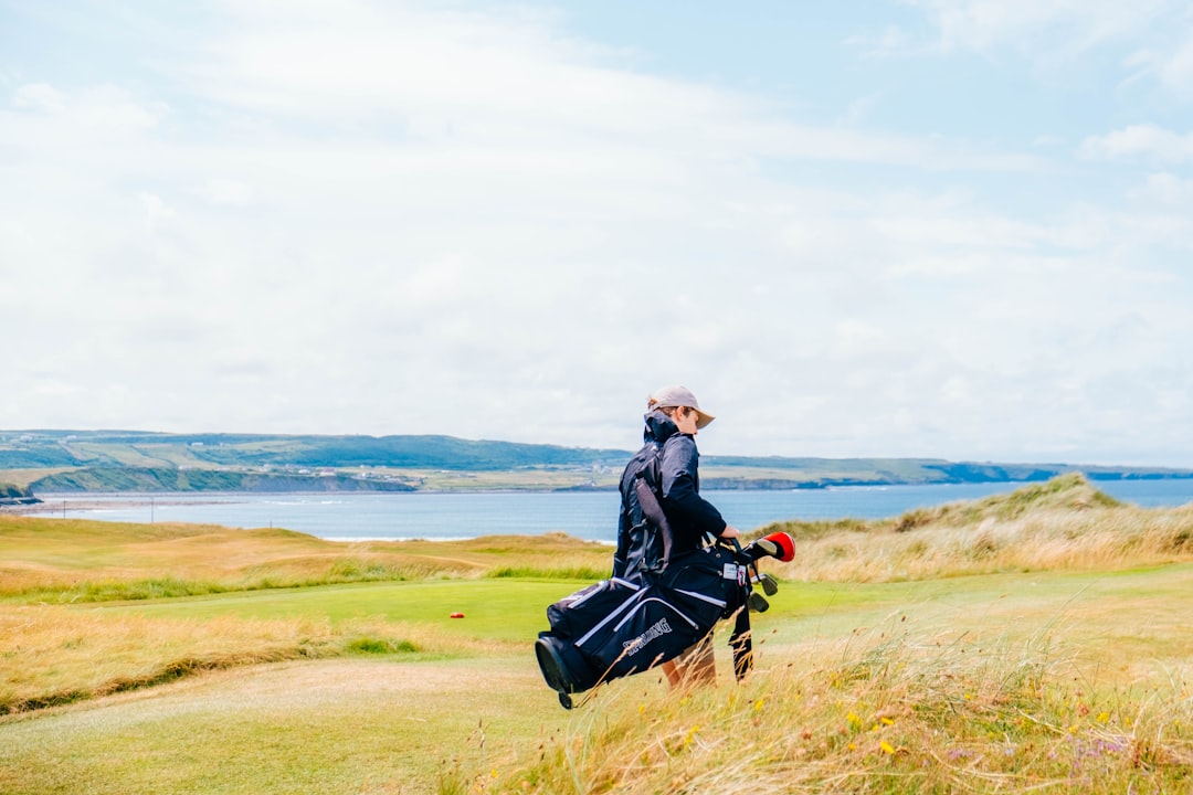 Best Microfiber Waffle Golf Towel: Why Waffle Weave Wins